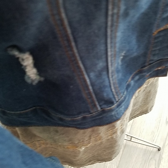 Jean jacket - Picture 4 of 4